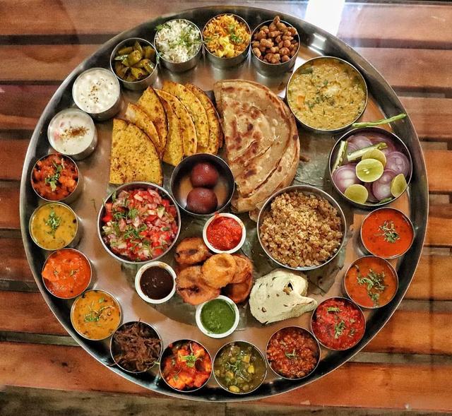 Veg Thali Hero